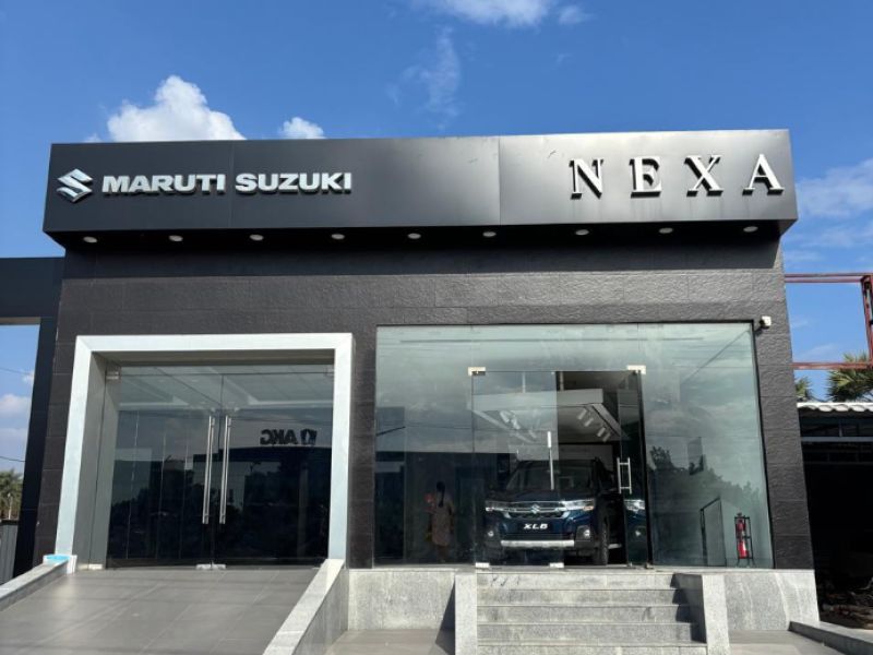 Showroom Glass Partition
